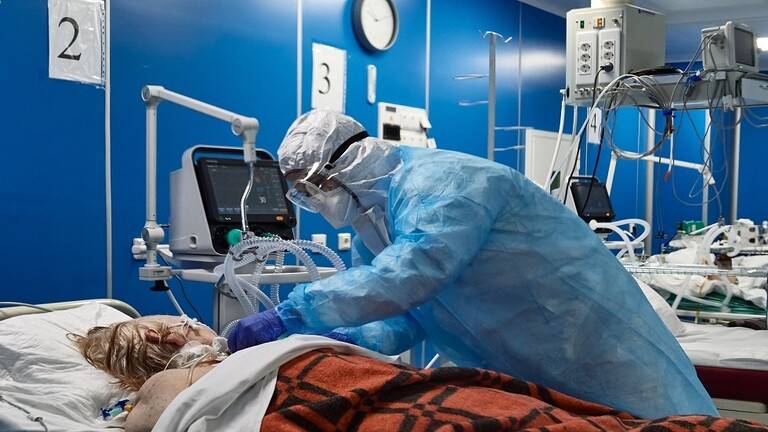 خبيرة روسية تشرح تأثير السن على مدى الإصابة بـ "كوفيد – 19"