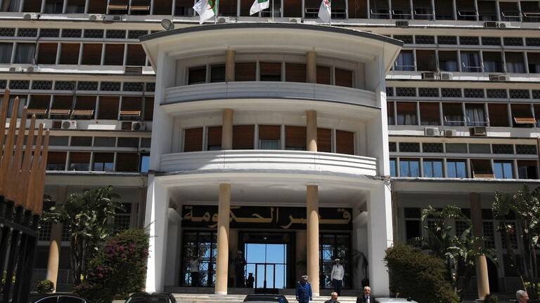 مباحثات روسية جزائرية للتعاون في تكنولوجيا الإعلام والاتصالات