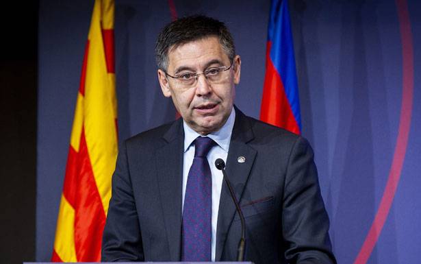 مقترح بارتوميو يزعج لاعبي برشلونة