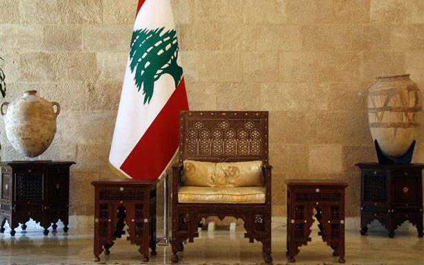 طمُوحات رئــاسة الجُمهوريّة تــؤثّــر على معركة الحُكومة «لعـنـة» مَنـصـب الرئـاسة تُلاحــق الــقادة المَـــوارنــة... وتُشتّتهم !