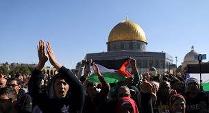 "لا تختلف عن اقتحامات جنود الاحتلال".. "الافتاء" الفلسطيني يعلّق على "الزيارات التطبيعية" للأقصى