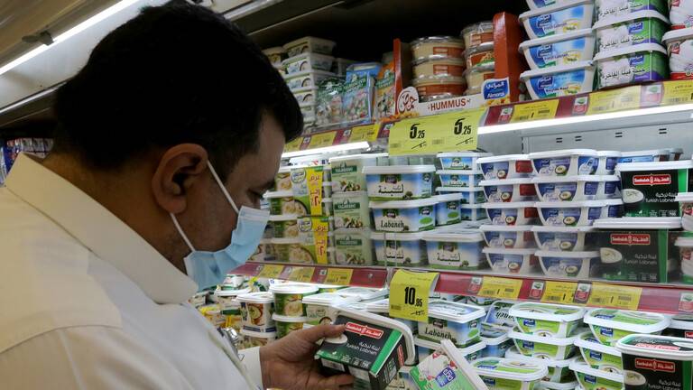 السعودية.. متاجر تستبدل منتجات تركية بنظيراتها المصرية