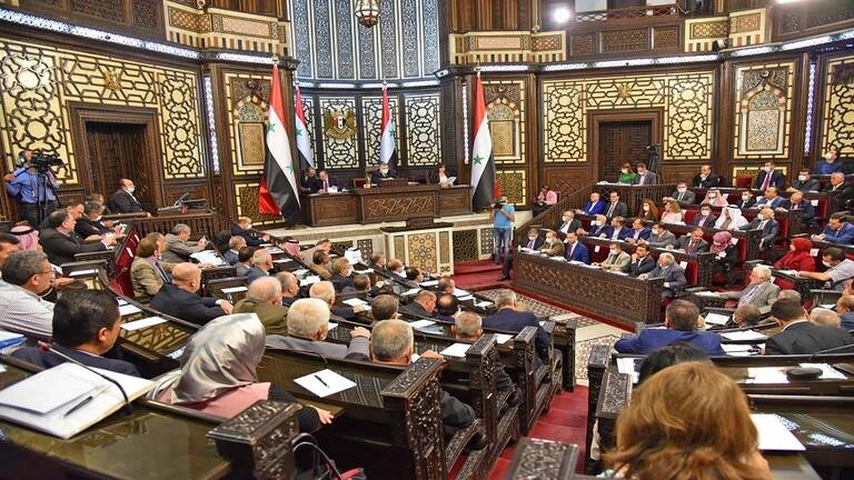 بقيمة 8.5 تريليون ليرة.. الرئيس السوري يحيل مشروع قانون الموازنة العامة لمجلس الشعب