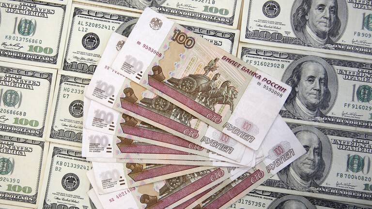 بوتين: هناك تعاف تدريجي في طلب المستهلكين في روسيا