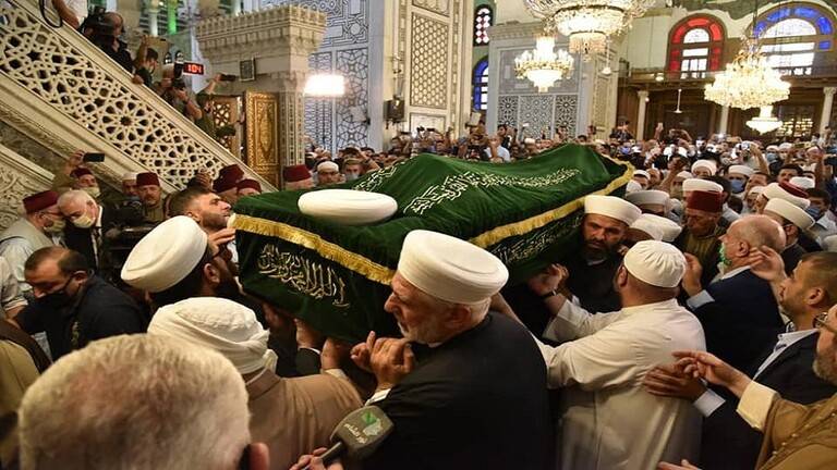 دمشق تشيّع المفتي أفيوني الذي قتل بتفجير استهف سيارته