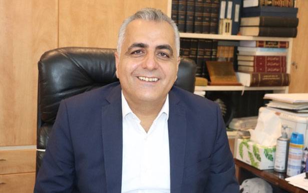كركي يعد المضمونين بتسريع انجاز معاملاتهم
