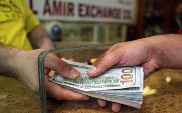 تخوّف من التحرّك الدراماتيكي لسعر الدولار في السوق السوداء...
