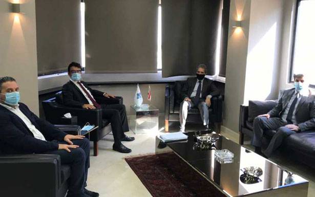 وزني يعرض مع كتّاب بالعدل مشاريع التطوير المشتركة في الشؤون العقارية