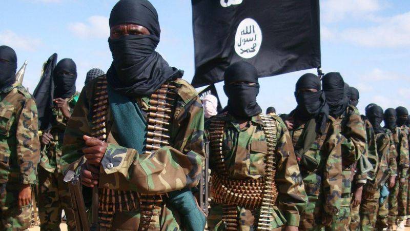 كيف تجمع حركة الشباب المتشددة "إيرادات أكثر من الحكومة" في الصومال؟