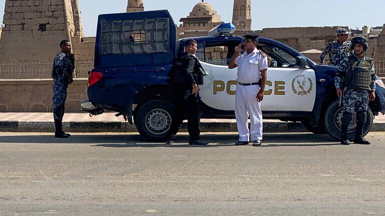 مصر.. وقف التصويت في إحدى القرى عقب مشاجرة وإطلاق أعيرة نارية