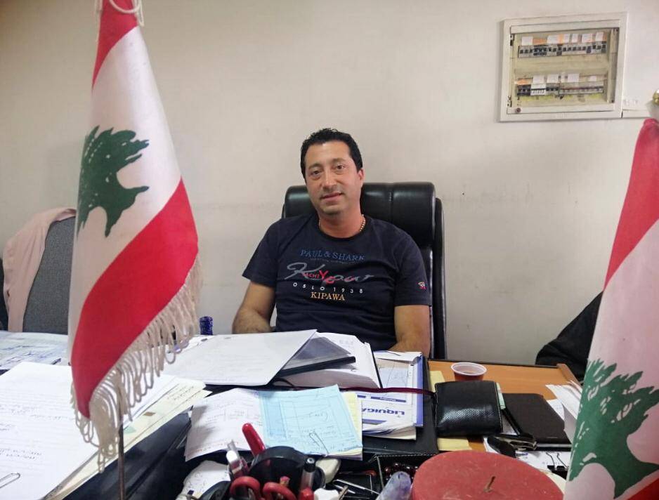 مختار بلدة هابيل يعلن تقديم المحروقات لآليات الدفاع المدني بقضاء جبيل