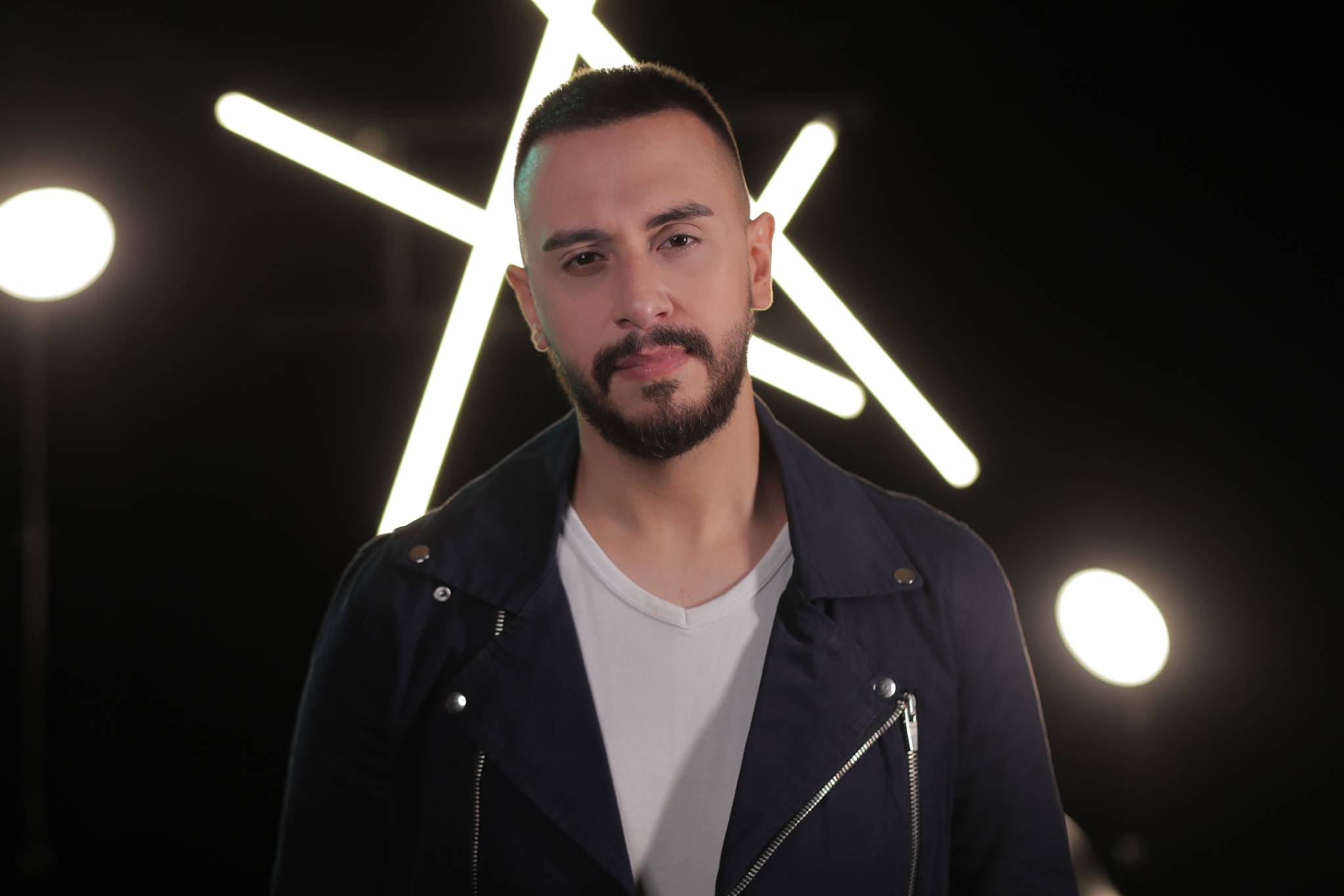 سامر سعد يجمع النجوم في قطعة فنية واحدة رائعة!