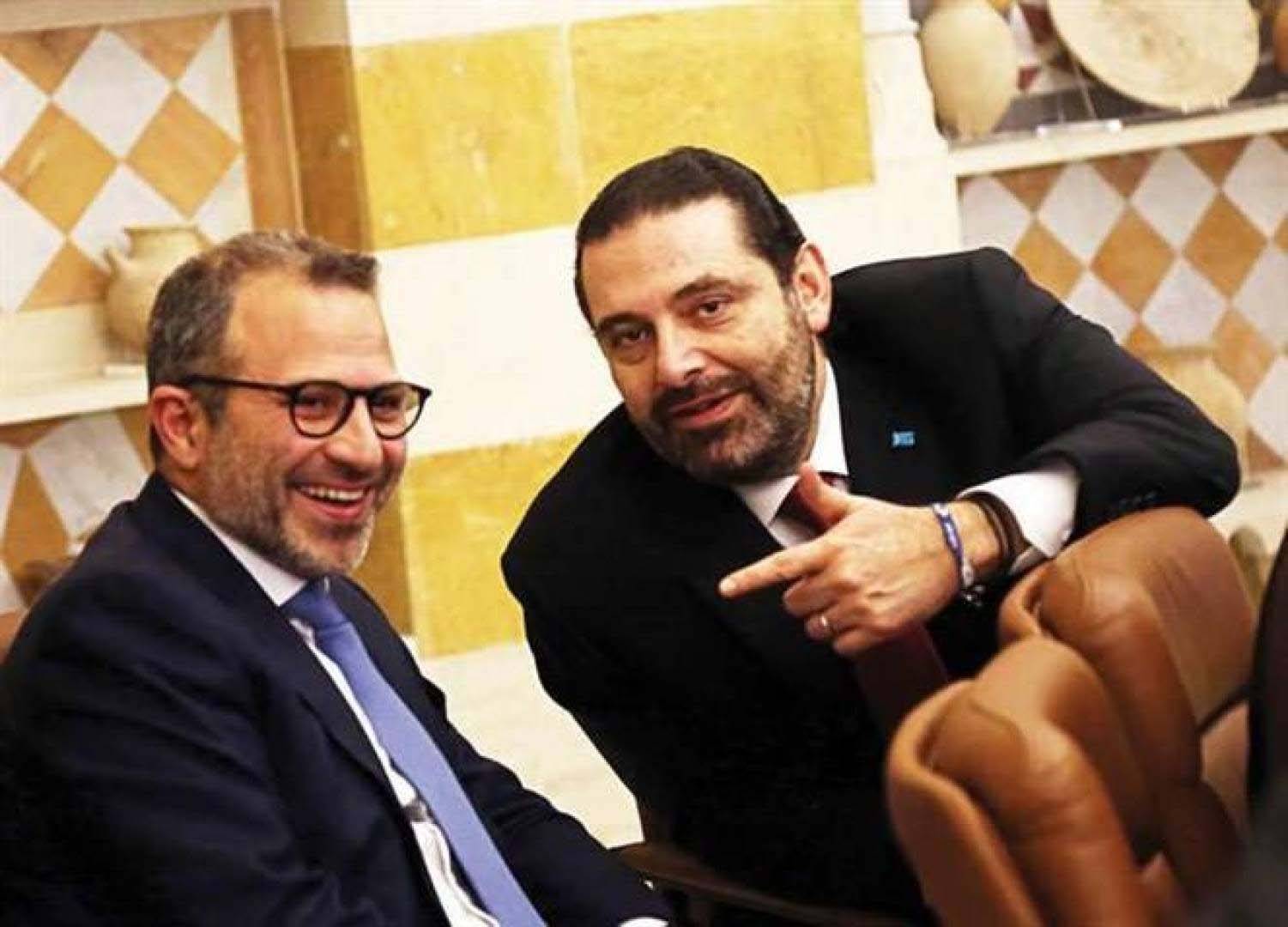 بعد الشروط المضادة... نصيحة وضوء اخضر خارجي فتحا دروب الحريري ــ باسيل
رئيس «التيار» وضع الكرة في ملعب بعبدا: ما تتفقون عليه مع الرئيس نوافق عليه