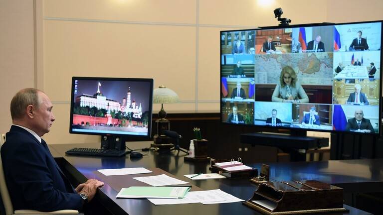 بوتين: لا سبب للحديث عن تعرض روسيا لموجة ثانية من تفشي كورونا