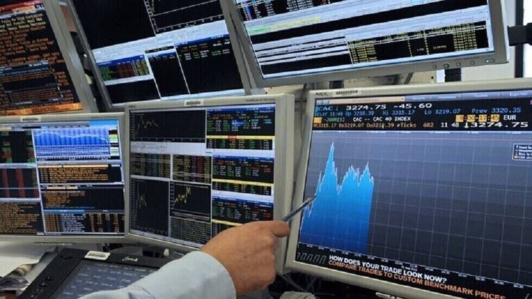 خسائر حادة تعصف بأسهم أوروبا بفعل الإغلاق