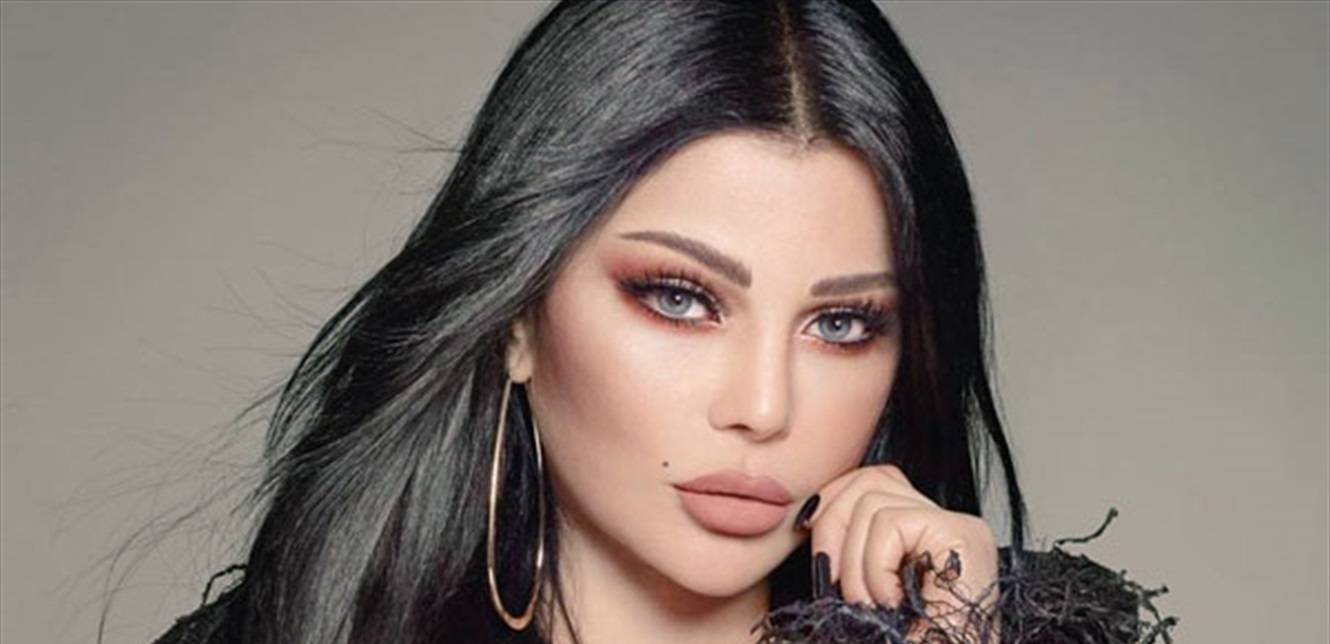 صورة نادرة وملوّنة لهيفا من أيام الطفولة.. شاهدوا كيف كانت