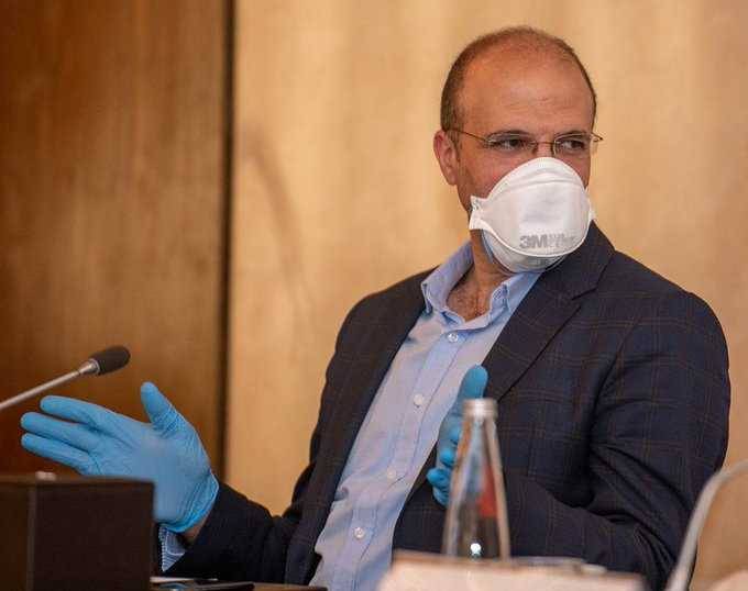 وزير الصحة: فيروس كورونا مستمر.. ويجب أن يكون هناك إقفال فعلي