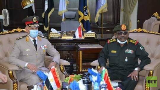 رئيس أركان الحرب المصري يجري مباحثات في السودان