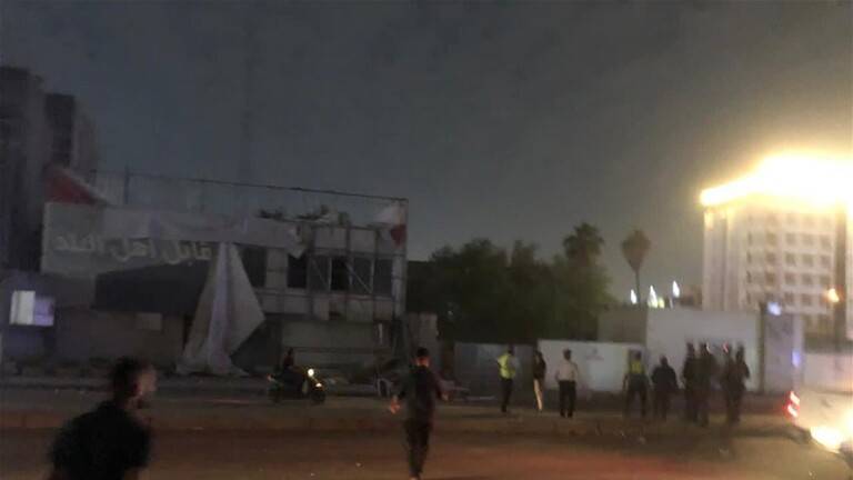 انفجار عبوة ناسفة على محل لبيع المشروبات الكحولية في بغداد