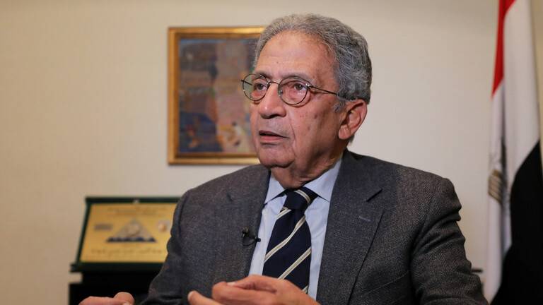 عمرو موسى يتساءل: هل "اللاسامية" جريمة و"اللاإسلامية" وجهة نظر!