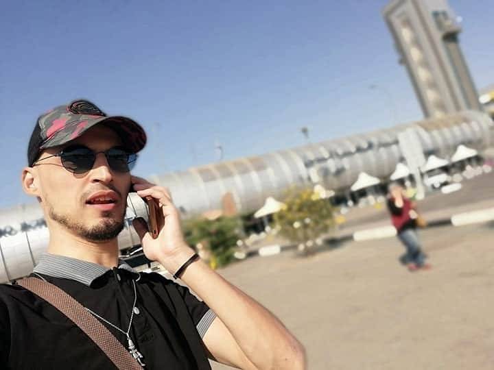 الإعلامي الجزائري صدام رقيق عن الإعلام المصرى: حجم إنتاج جبار وسوق مواهب لا حدود له