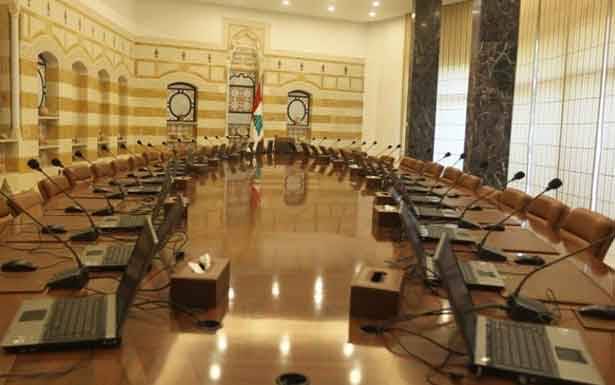 الحريـــري لن يعتذر ولـــن يتراجــع.. ولـــقاء وشـــيــك مع رئـــيــــس الجمهورية