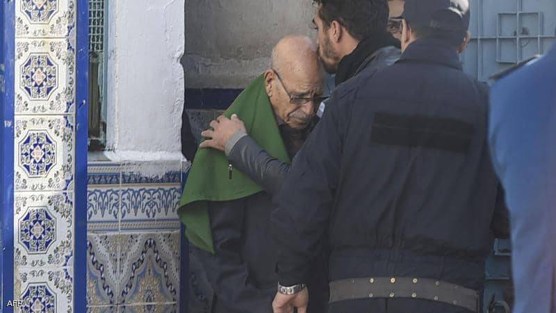 وفاة لخضر بورقعة أحد وجوه الحراك وحرب استقلال الجزائر