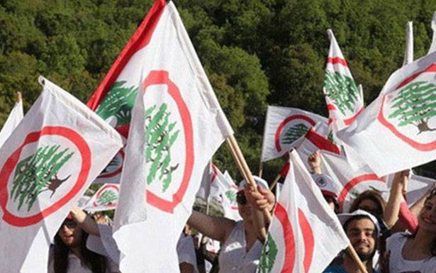 هل «القوات» معزولة أم أنها عزلت نفسها بنفسها؟