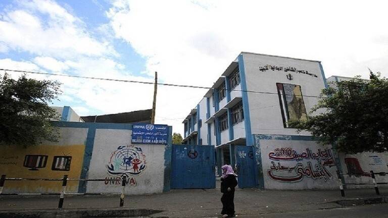 "الأونروا": نواجه عجزا ماليا يهدد رواتب موظفينا