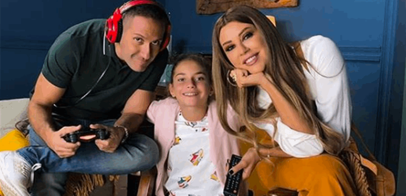 كارلا حداد تجتمع بطليقها طوني أبو جودة.. هكذا احتفلا بعيد ابنتهما (صورة)