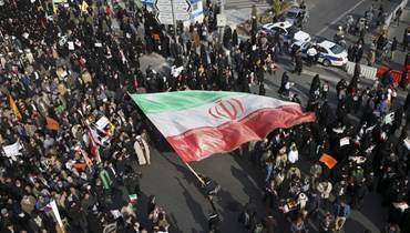إيران.. احتجاجات أمام بورصة طهران