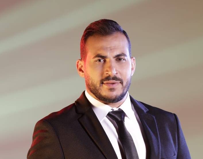 محمد الحلاني ينهي تصوير " أنا الكينغ "