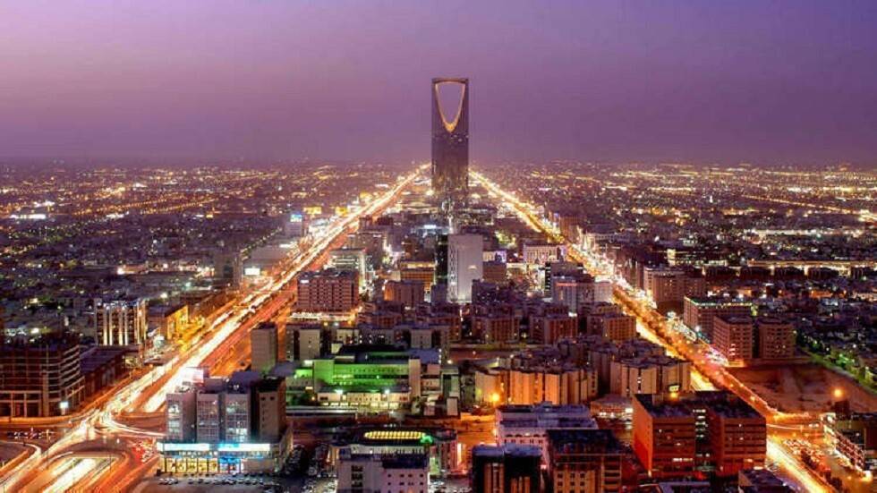 ولي العهد السعودي: الصندوق السيادي سيضخ 40 مليار دولار سنويا في اقتصاد المملكة