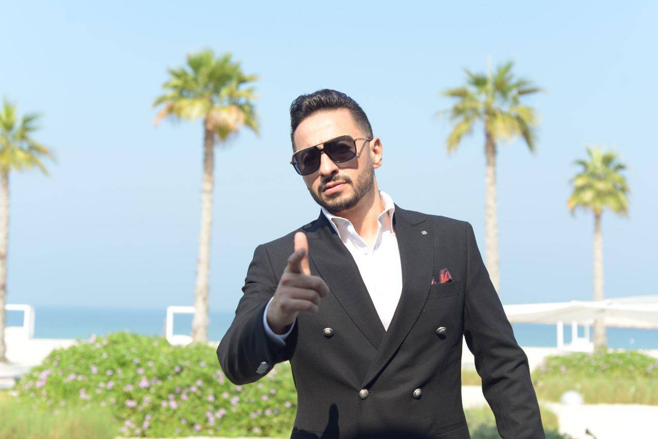 بالصور.. "آية من الجمال" تجمع حمادة هلال وعادل سرحان لأول مرة