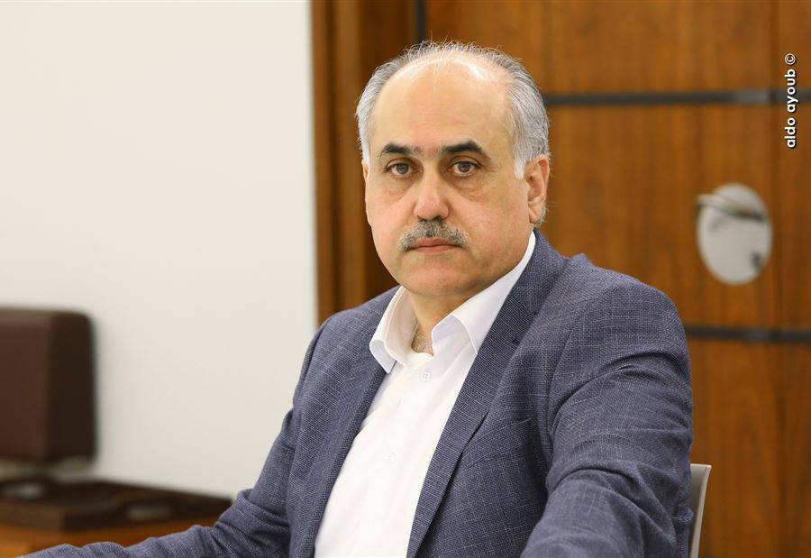 هذا ما كشفه أبو الحسن عن اللقاء بين برّي وجنبلاط
