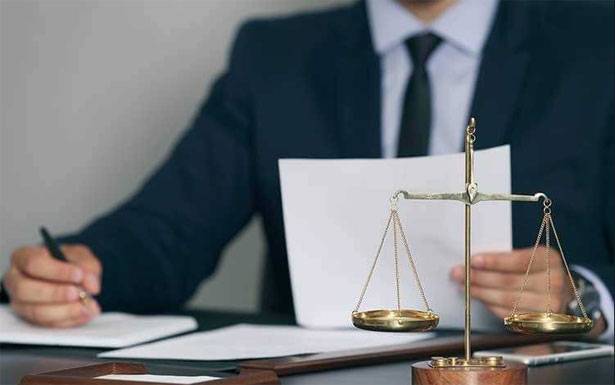 أقفلوا البلد بشكل تام ومن دون اي استثناءات على الإطلاق