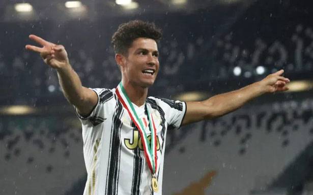 ريال مدريد حول عودة رونـالــدو : القصة انتهت !!