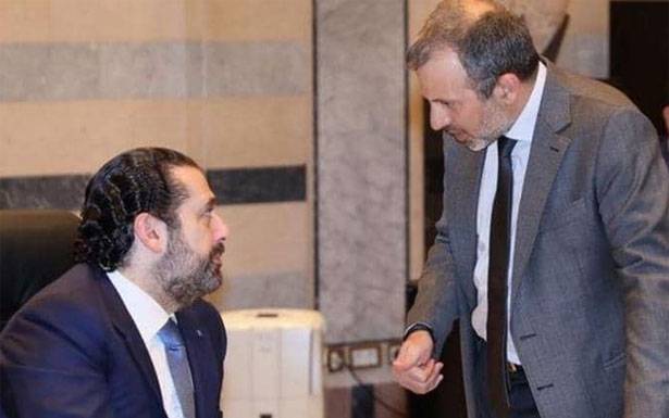 «شبح» باسيل ما زال حاضراً امام الحريري... عون وحزب الله له بالمرصاد ! موفد ماكرون في بيروت اليوم... فهل يفتح دروب التشكيلة المزروعة بالألغام ؟