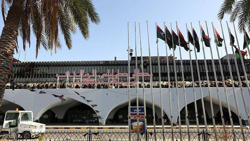 استئناف الرحلات الجوية بين ليبيا وتونس بعد تعليقها لأشهر