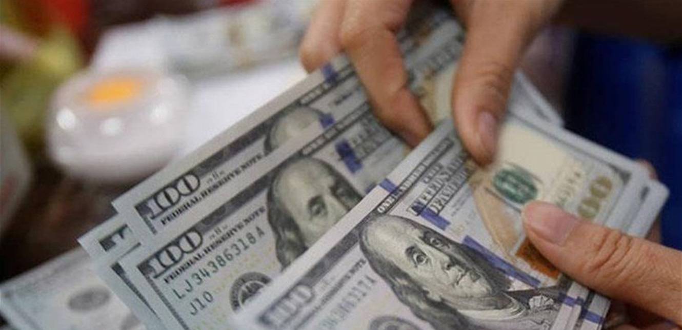 سعر صرف الدولار مقابل الليرة اليوم الثلاثاء