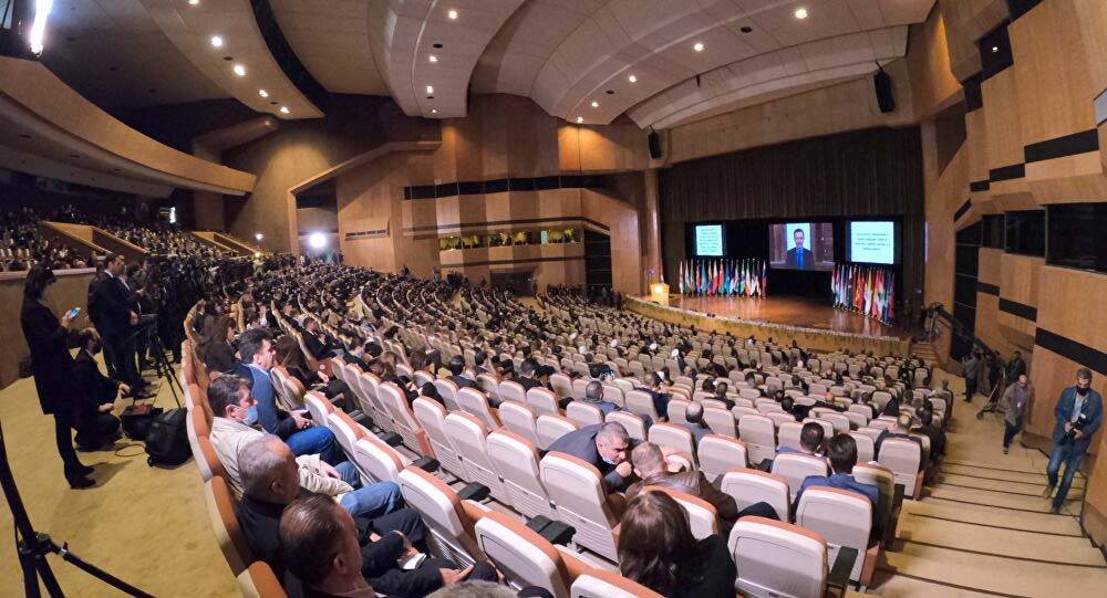 أوساط ديبلوماسية : لن تكون هناك عودة جديّة للنازحين قبل التسوية في سوريا
لبنان قد يستكمل خطوات إعادتهم لمساعدة نفسه بدعم روسي لوجيستي وسياسي
