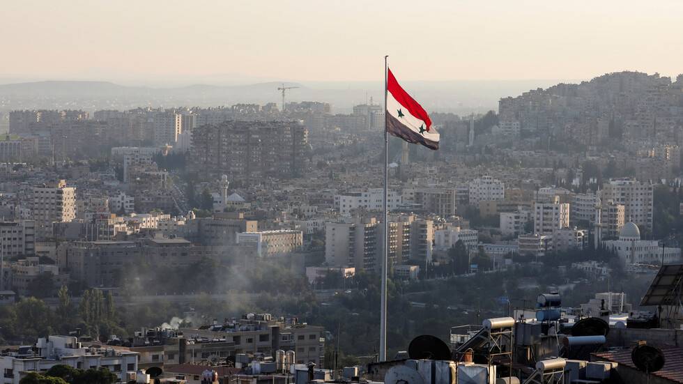 وزير سوري يتحدث عن صفقة طائرات مع روسيا