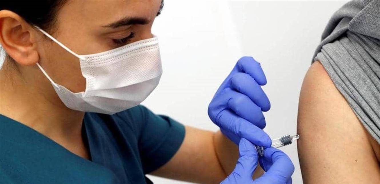 بظل "سباق اللقاحات".. خبير فيروسات يجيب على الأسئلة الشائكة