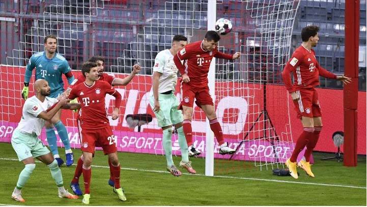 البوندسليغا : بايرن يتعادل ودورتموند يحقق فوزاً كبيراً