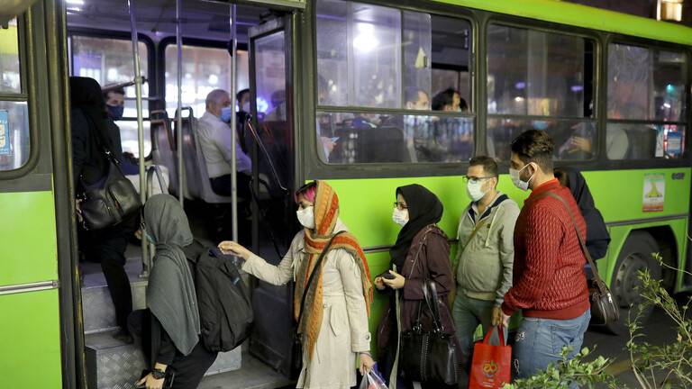 إيران تختار ثلاثة مصادر لشراء ثمانية عشر مليون جرعة من لقاح كورونا