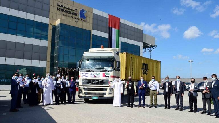 ميناء جبل علي الإماراتي يستقبل أول حاوية بضائع من إسرائيل