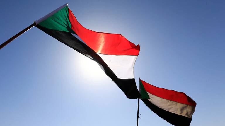 السفير السوداني الجديد يقدم أوراق اعتماده سفيرا ومفوضا لدى سويسرا