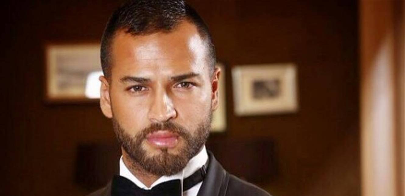 بعد انتشار فيديو عن "فضيحة" تخلي عادل كرم عن ابنه.. وسام حنا يخرج عن صمته ويرد