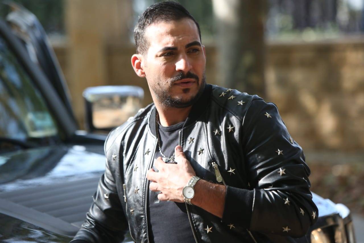 محمد حلاني يحتلّ القلوب بـ "أنا الكينغ"!