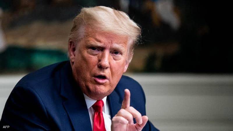ترامب يعلّق على إصابة بايدن بثلاثة كلمات.. ماذا قال؟